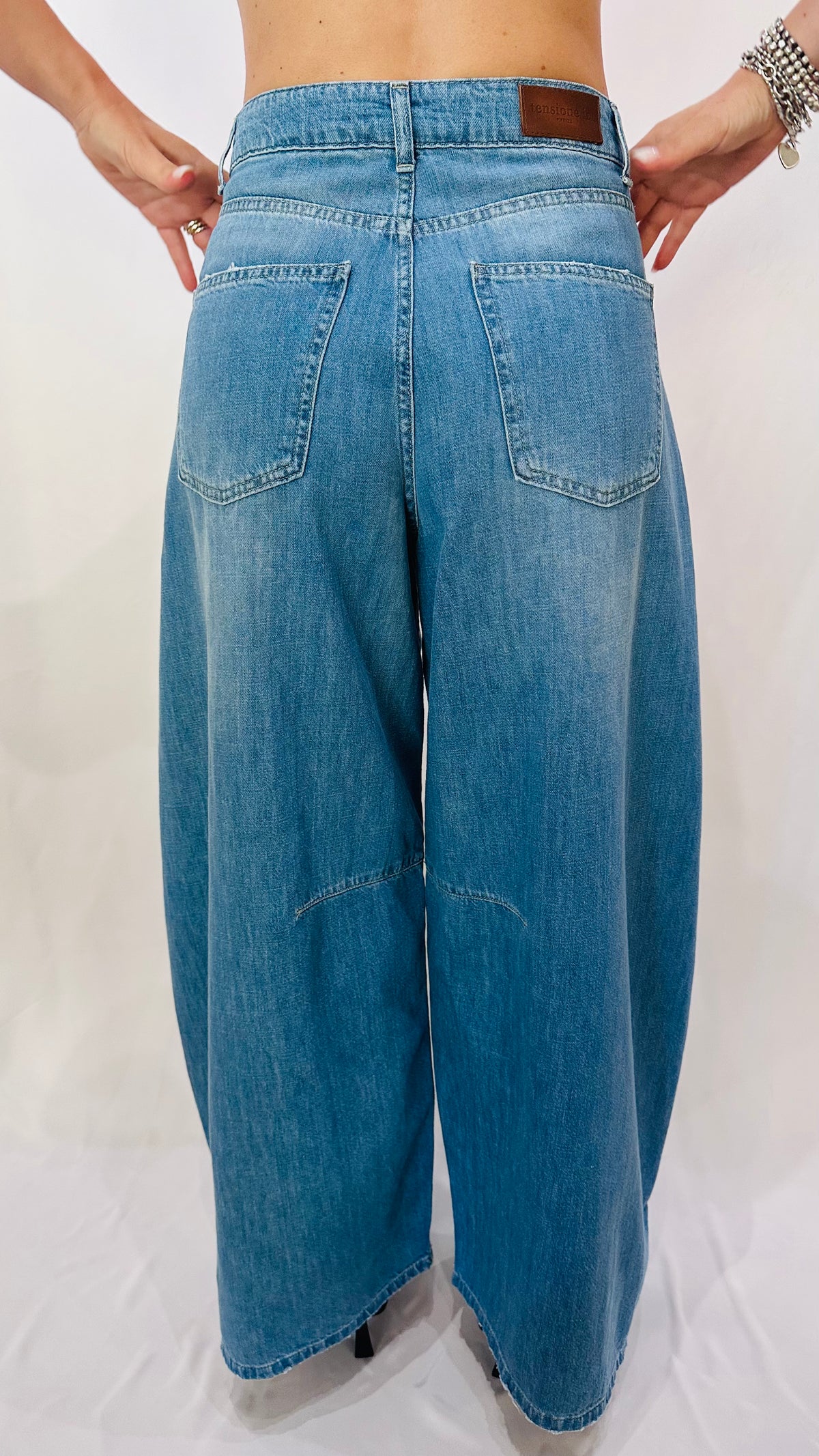 JEANS ARIA