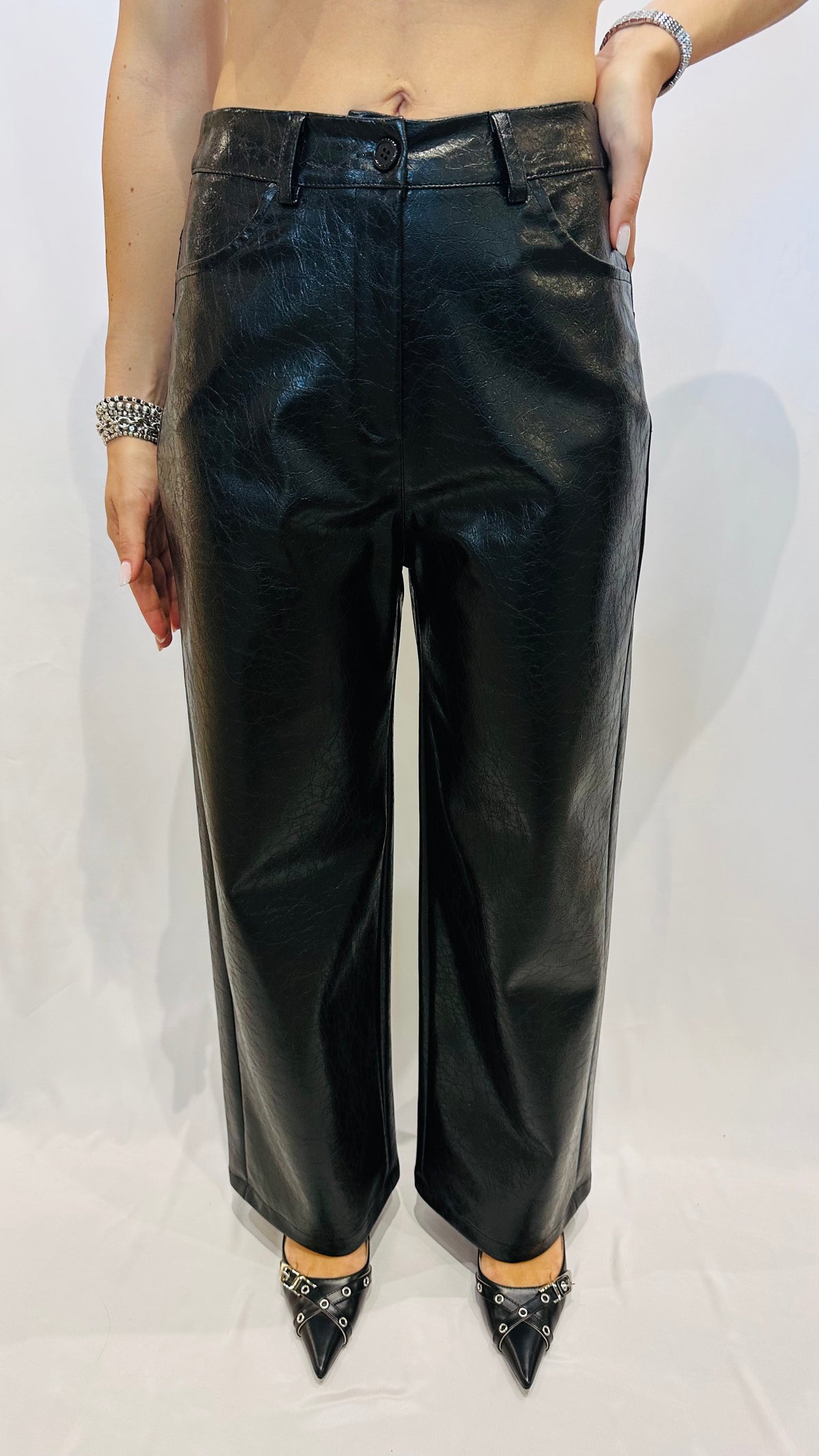 PANTALONE SIMIL PELLE