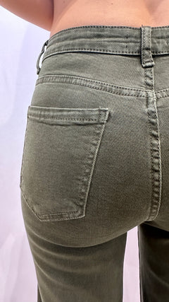JEANS OLIVE
