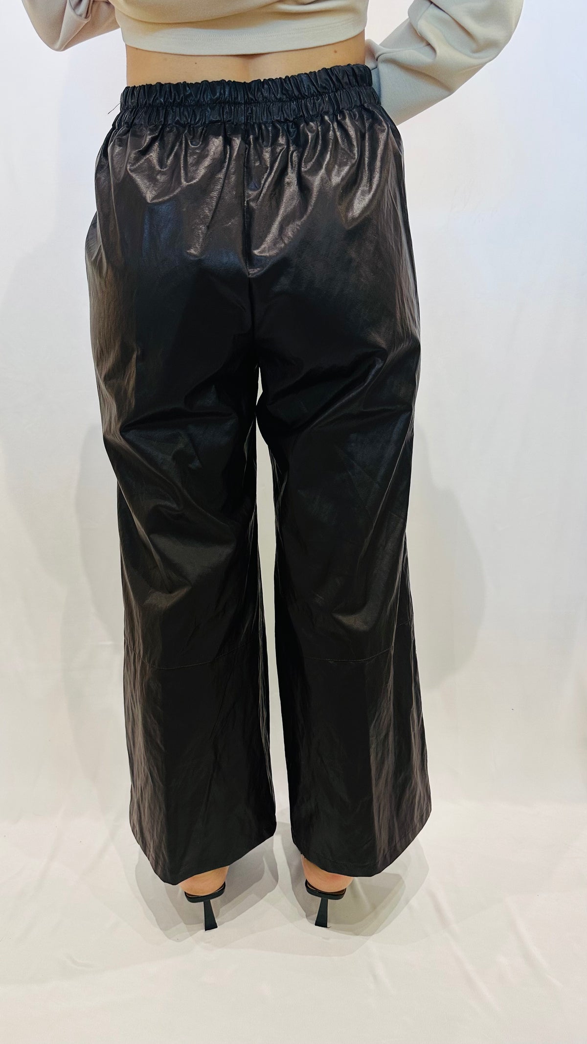 PANTALONE MORO SIMILPELLE