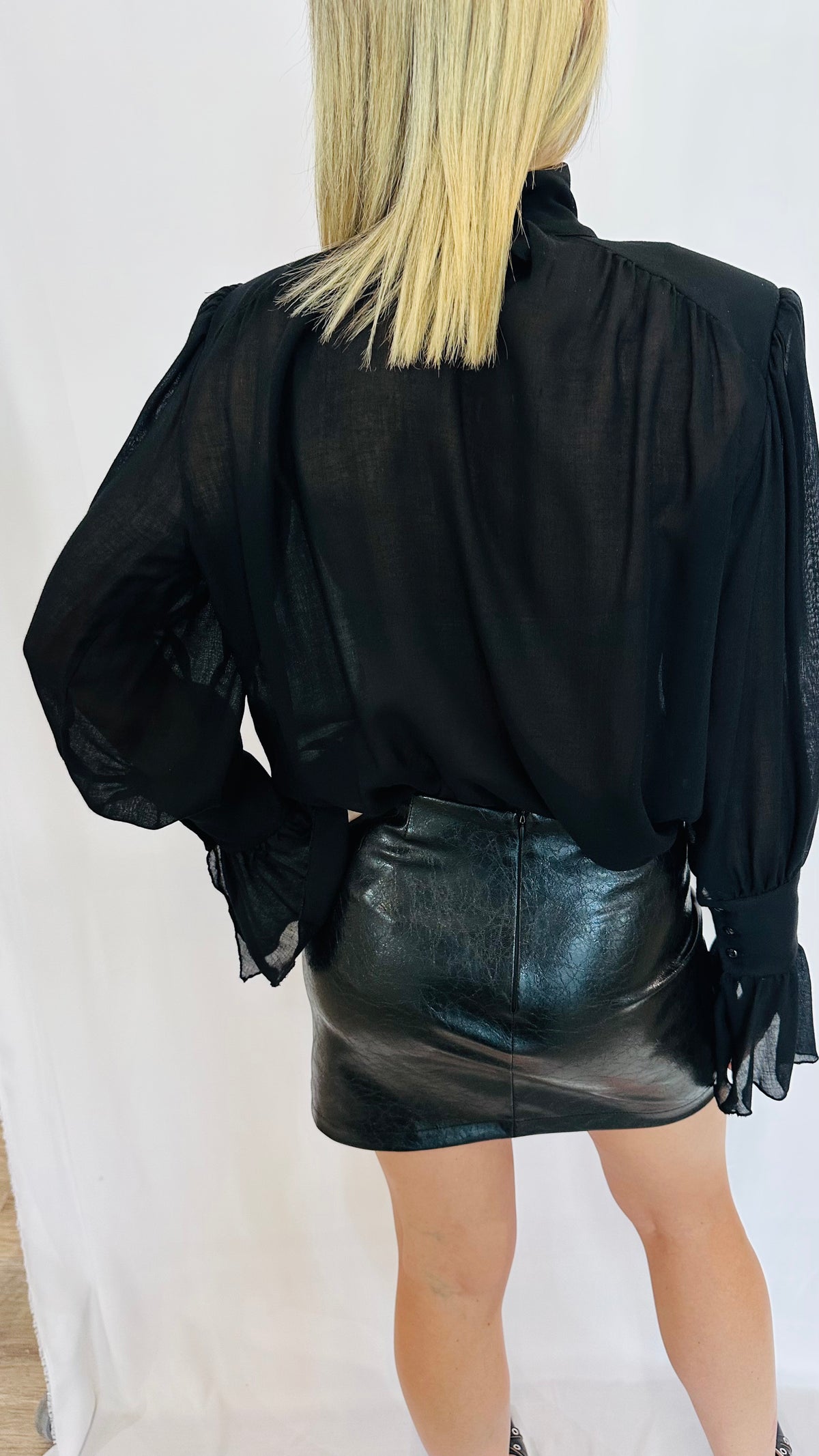 BLUSA VELVET NOIR