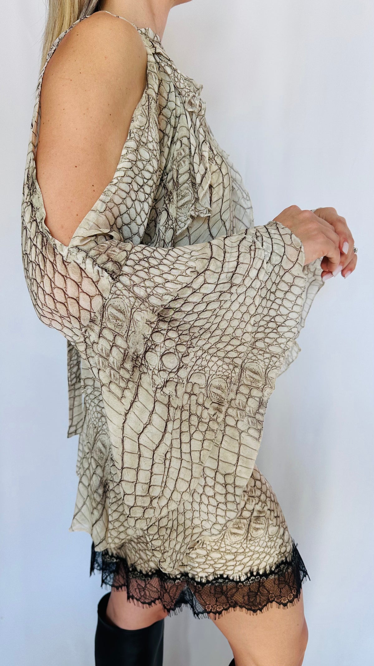 BLUSA WILD ROMANCE