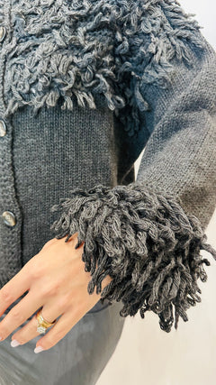 CARDIGAN FRINGE CHIC