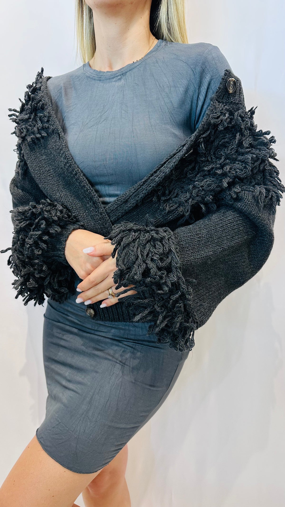 CARDIGAN FRINGE CHIC